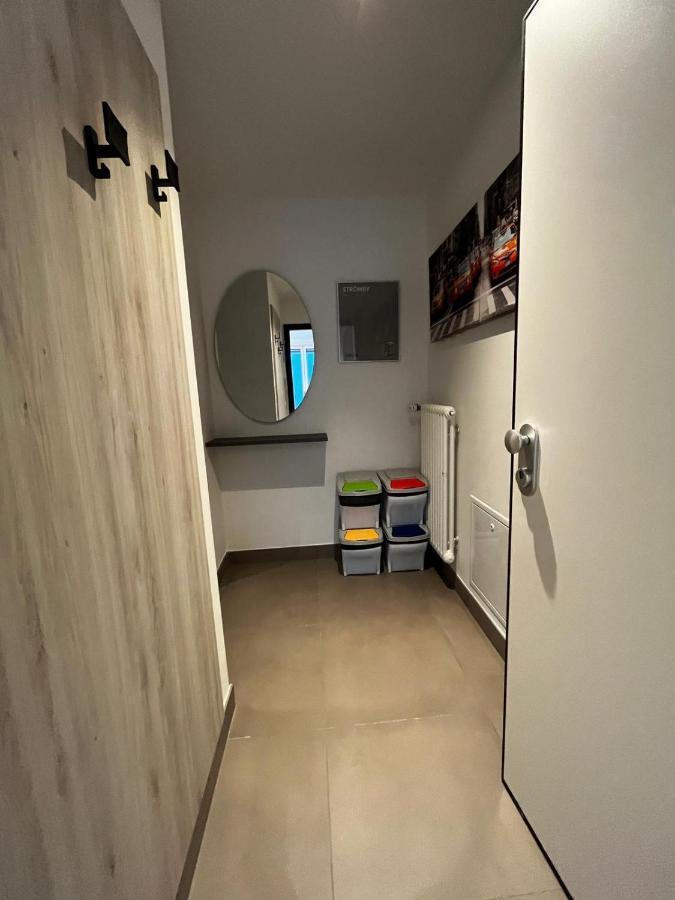 Bilo - Apartments For Rent Trento Esterno foto
